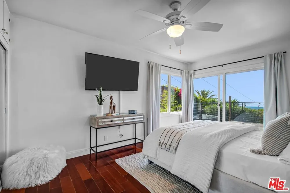 33333 Pacific Coast Highway Malibu, CA 90265