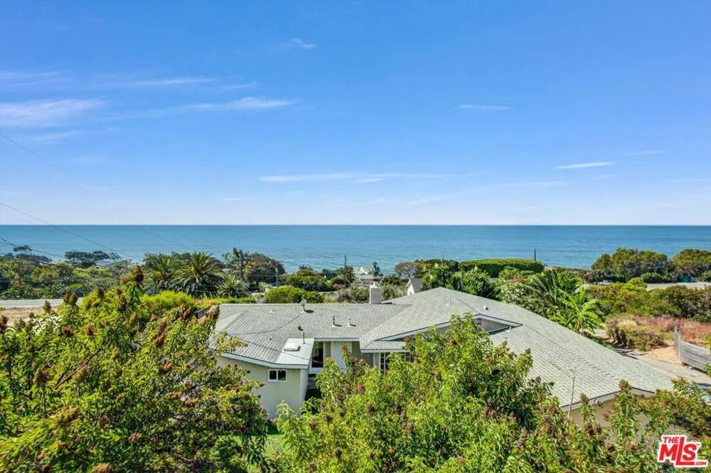33333 Pacific Coast Highway Malibu, CA 90265