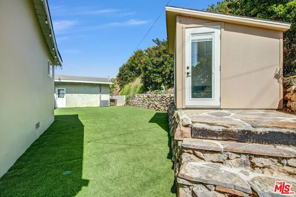 33333 Pacific Coast Highway Malibu, CA 90265