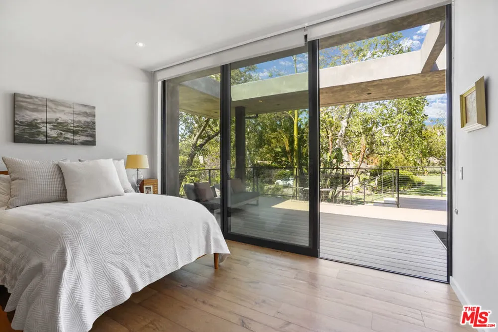 6254 Busch Drive Malibu, CA 90265