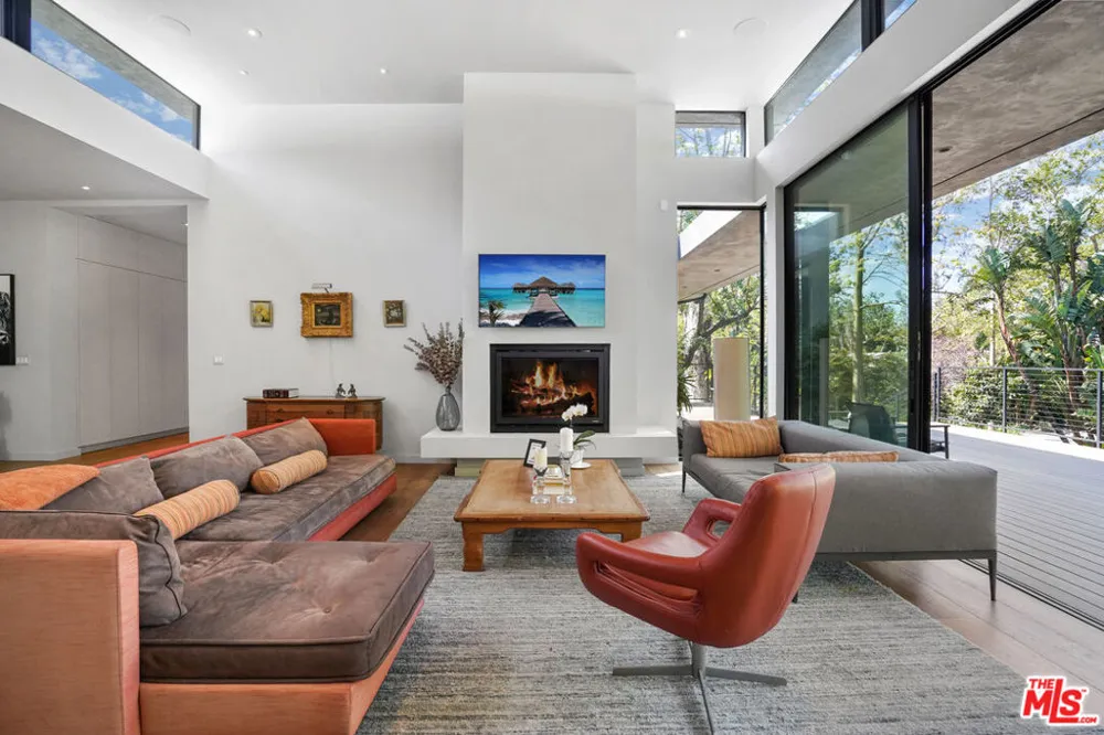 6254 Busch Drive Malibu, CA 90265