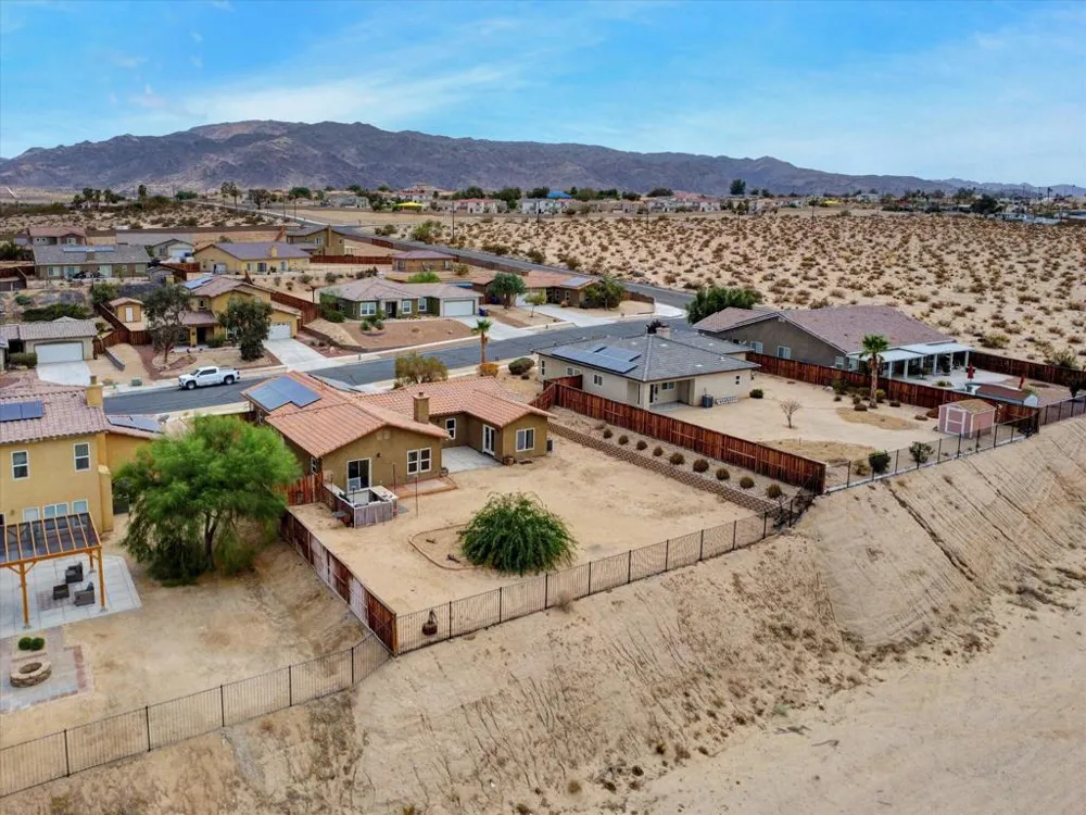 74106 Manana Drive 29 Palms, CA 92277