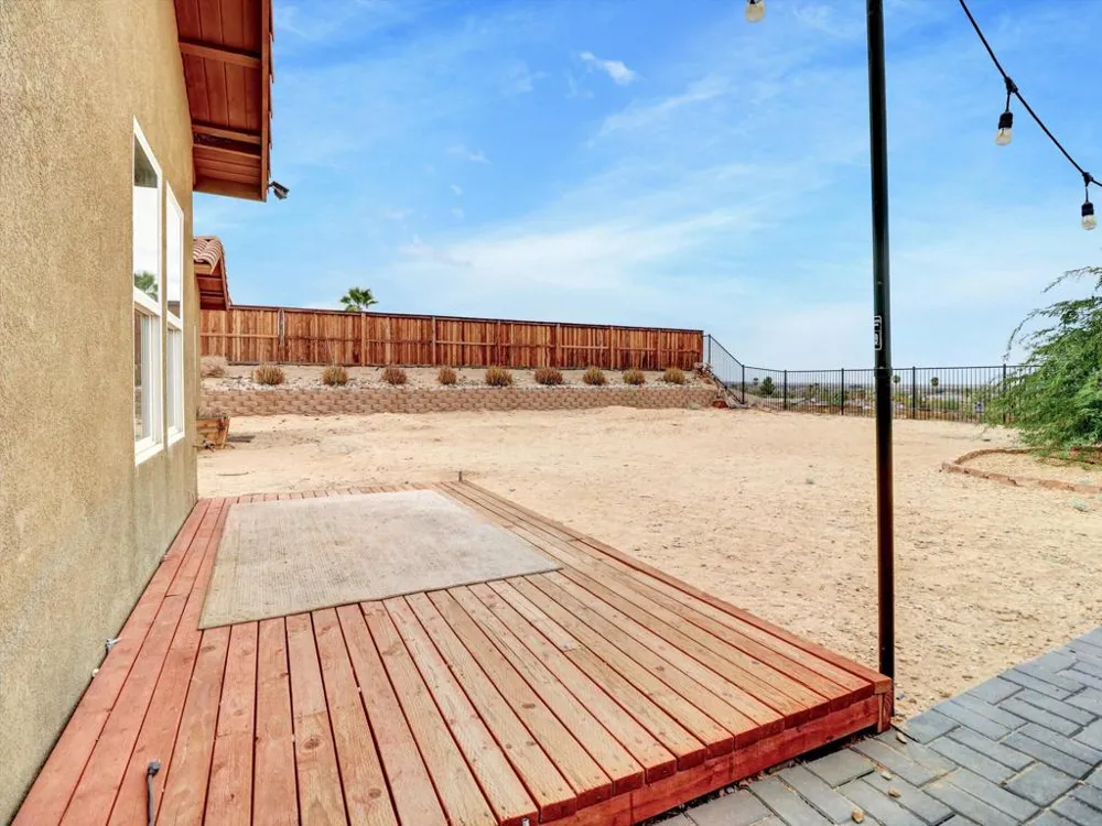 74106 Manana Drive 29 Palms, CA 92277