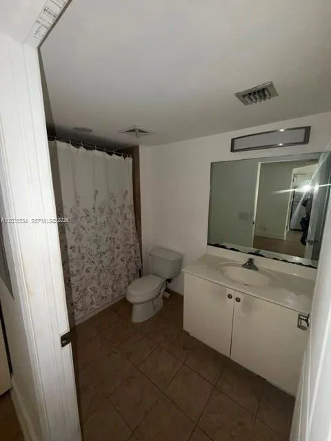 111 E Flagler St #406 Miami, FL 33131