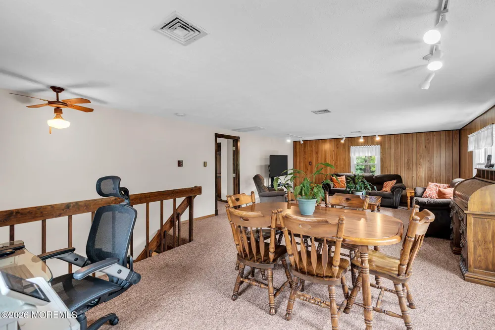 43 Railroad Avenue Beachwood, NJ 08722