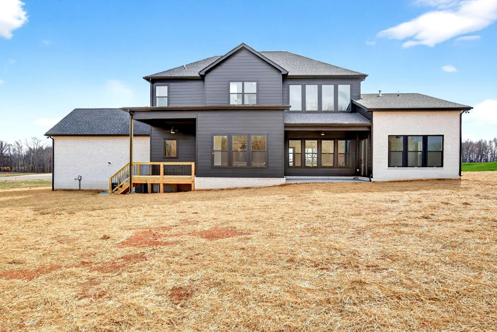 1 Scotts Chapel Road Cumberland City, TN 37050