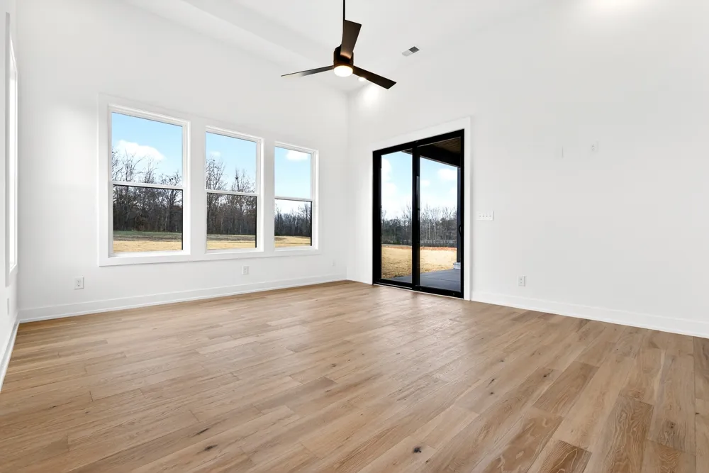 1 Scotts Chapel Road Cumberland City, TN 37050