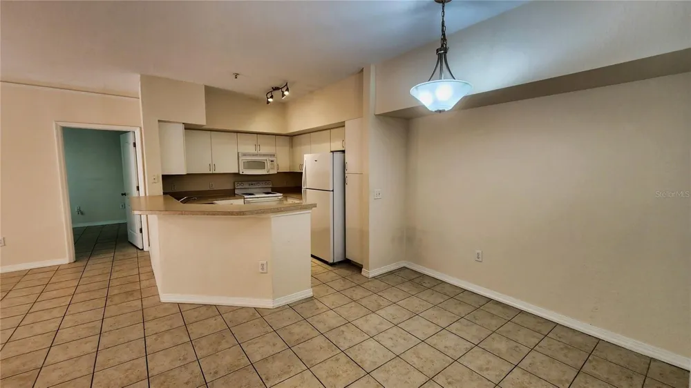 4122 CENTRAL SARASOTA PARKWAY #1914 Sarasota, FL 34238