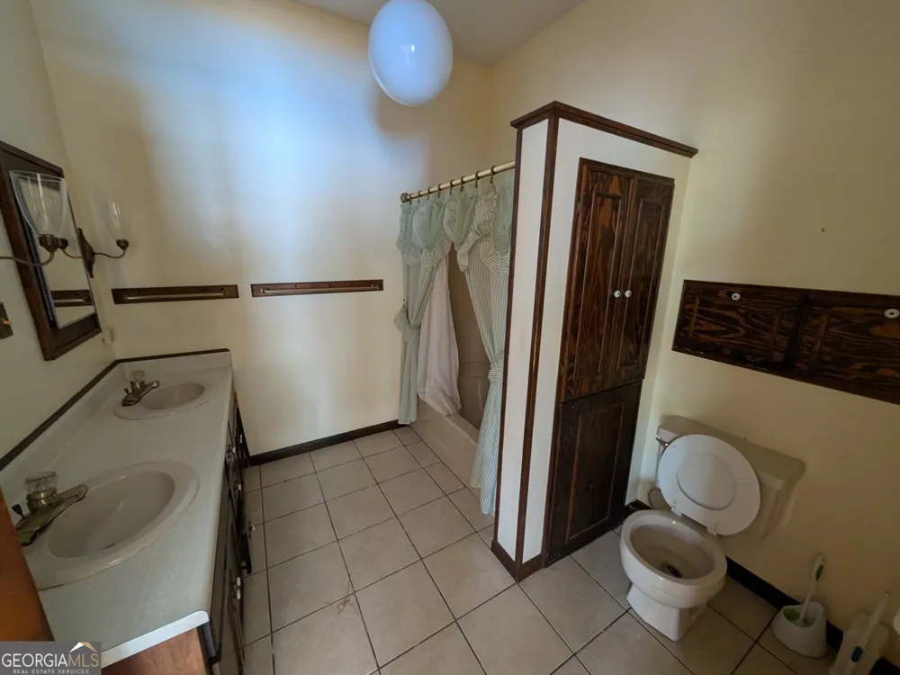 642 Island DR Midway, GA 31320