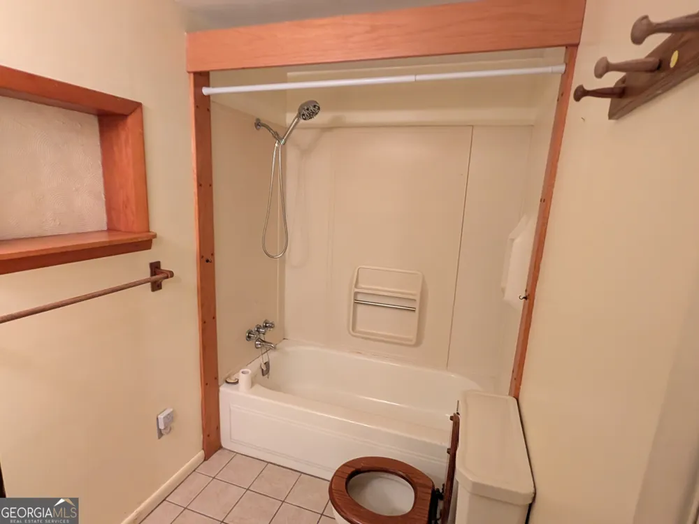 642 Island DR Midway, GA 31320