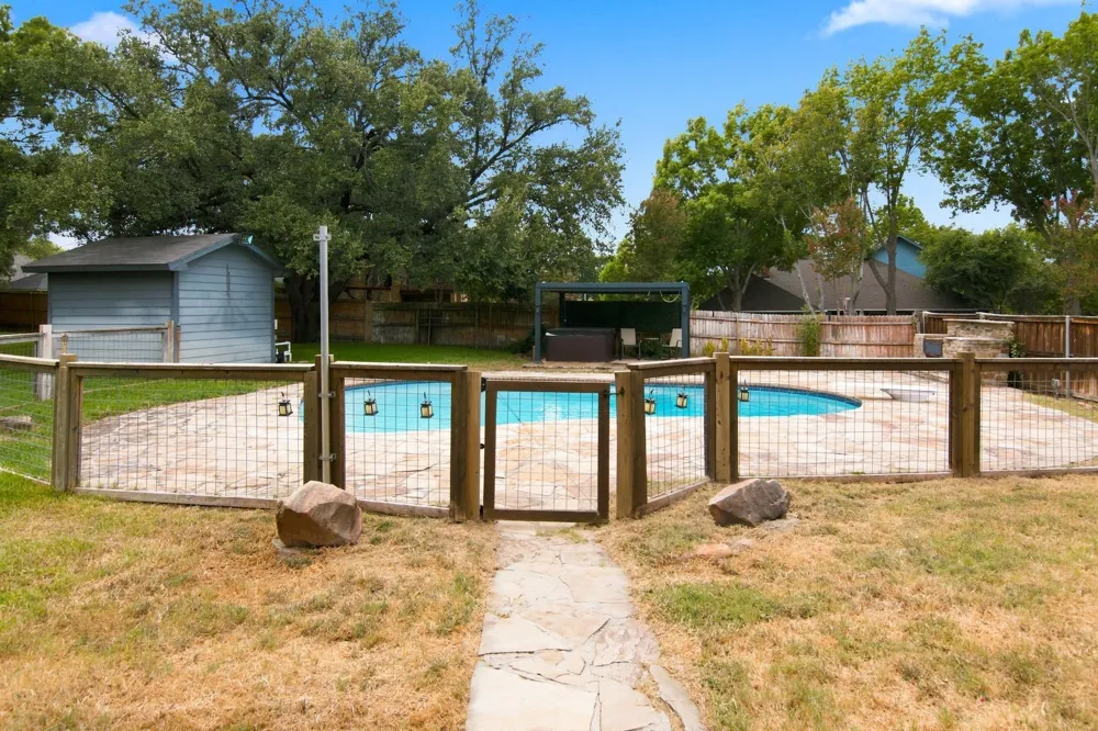 605 Keel Way Azle, TX 76020