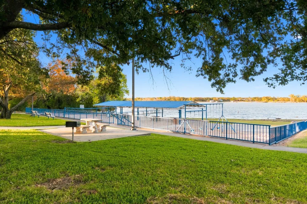 605 Keel Way Azle, TX 76020