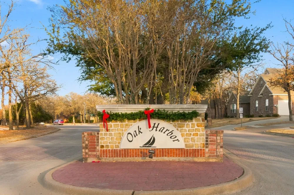 605 Keel Way Azle, TX 76020