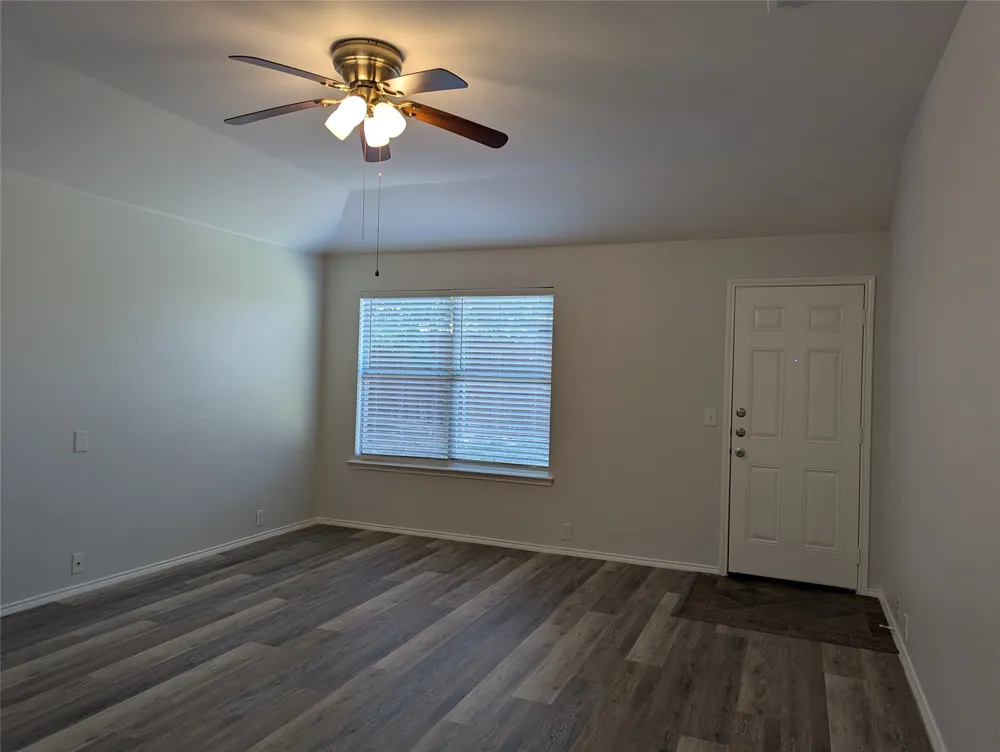 2003 Dove Crossing Melissa, TX 75454