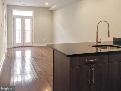 2012 W GIRARD AVENUE #UNIT 14B
