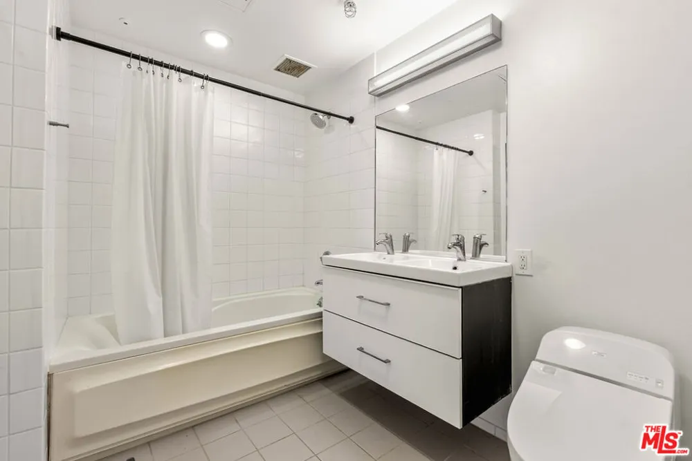 315 E 8th Street #505 Los Angeles, CA 90014