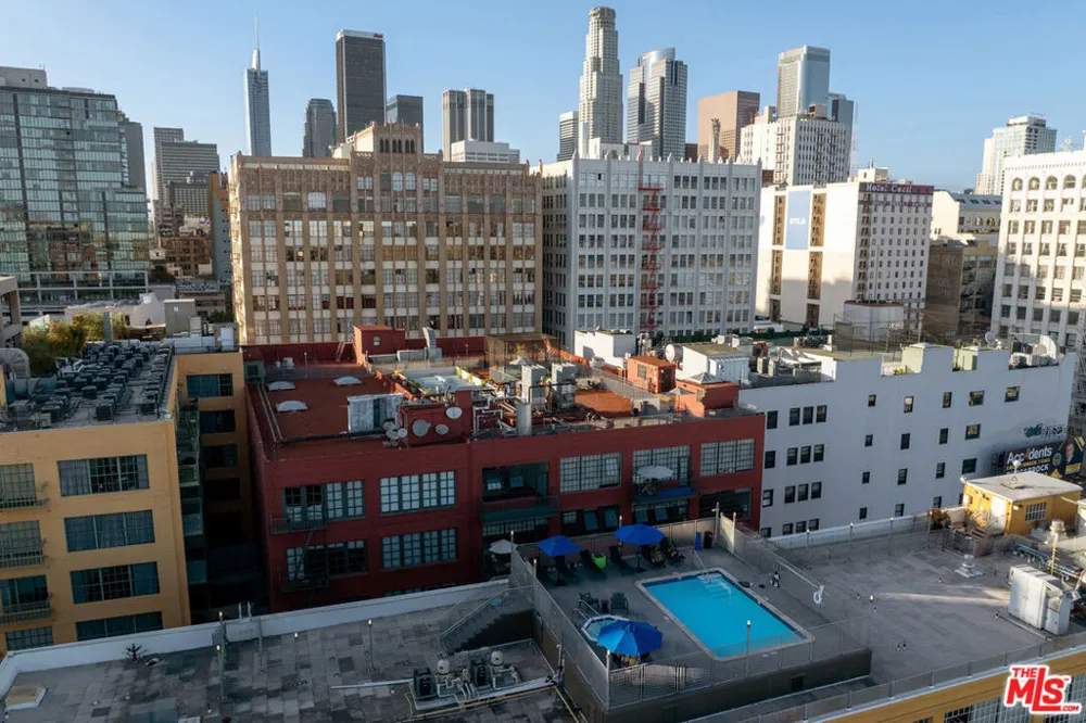 315 E 8th Street #505 Los Angeles, CA 90014