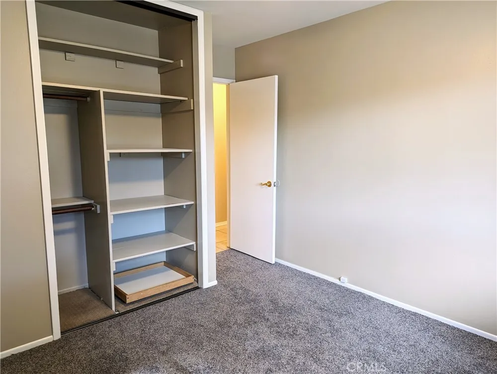 533 Esther Way Redlands, CA 92373