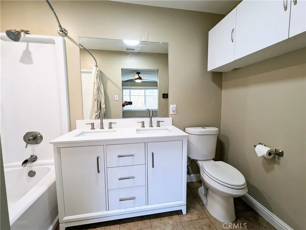 533 Esther Way Redlands, CA 92373