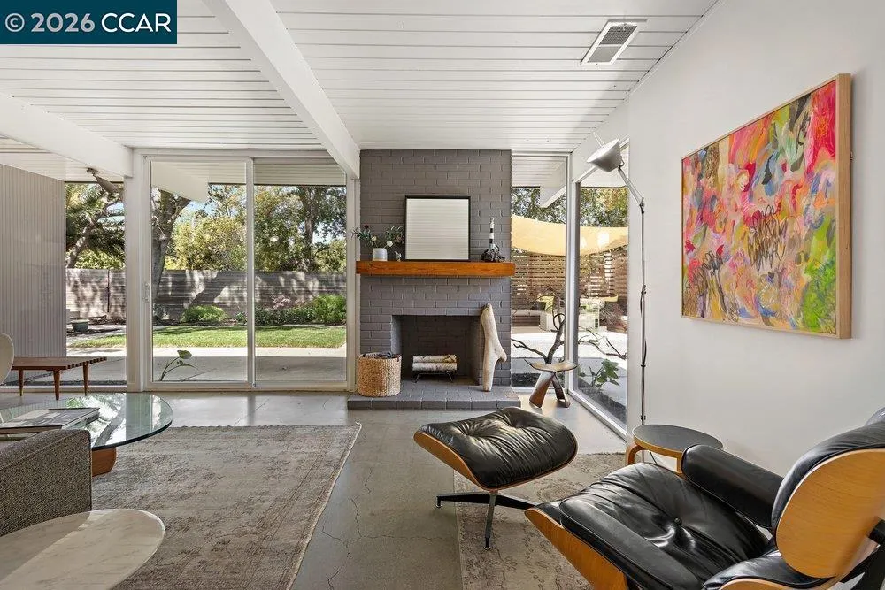 160 Los Cerros Ave Walnut Creek, CA 94598