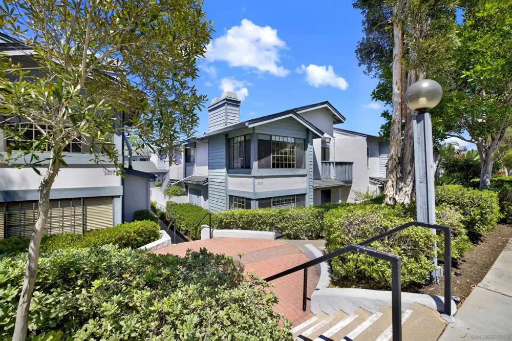 8878 Regents Road #201 San Diego, CA 92122