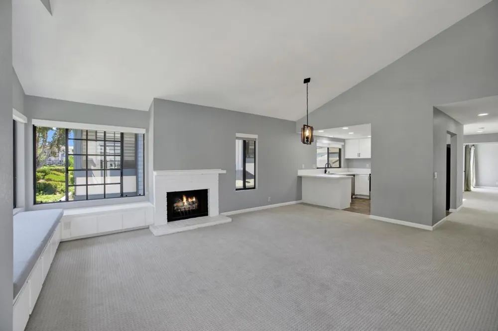 8878 Regents Road #201 San Diego, CA 92122