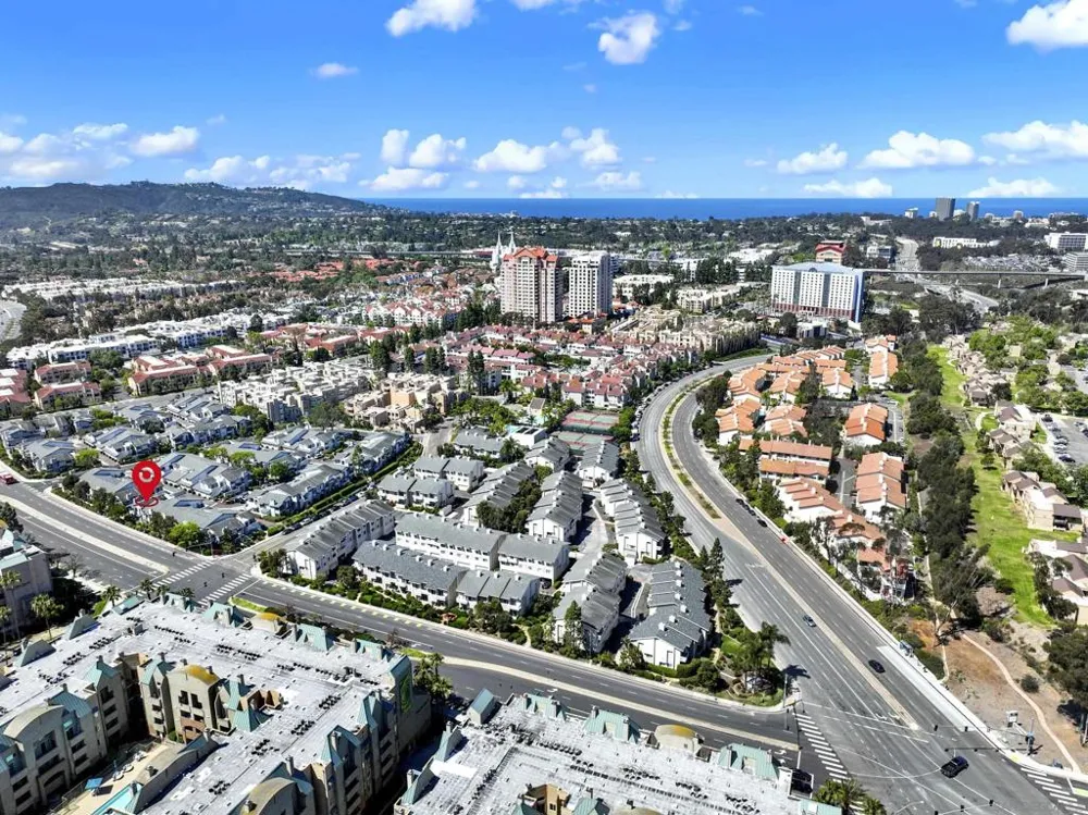 8878 Regents Road #201 San Diego, CA 92122
