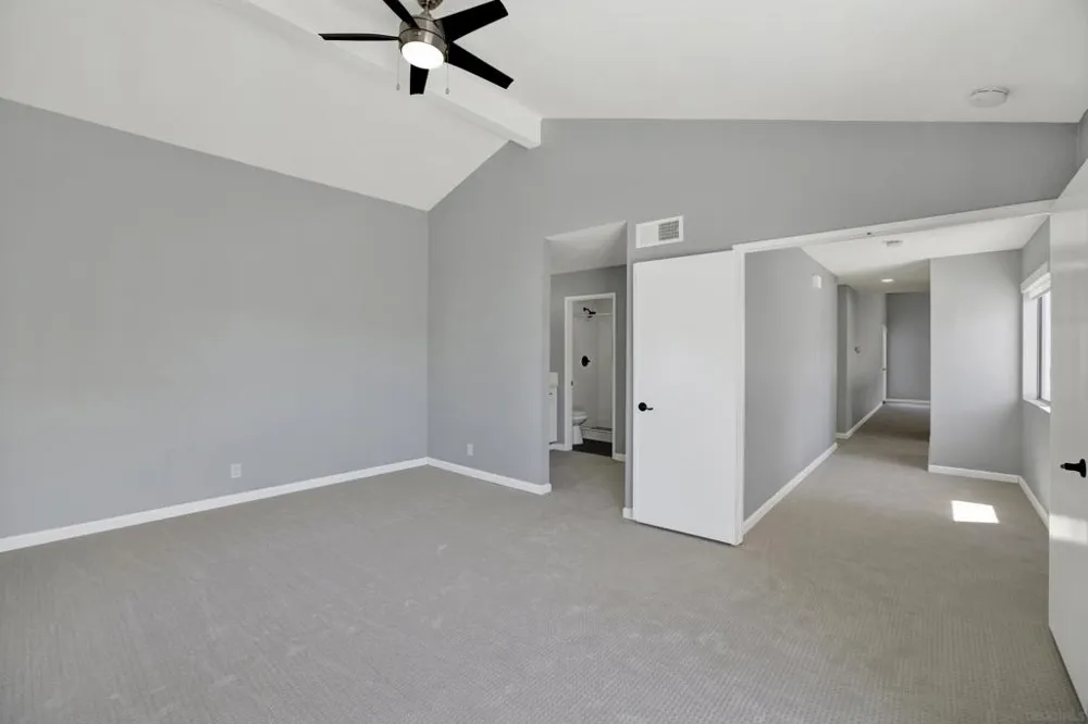 8878 Regents Road #201 San Diego, CA 92122