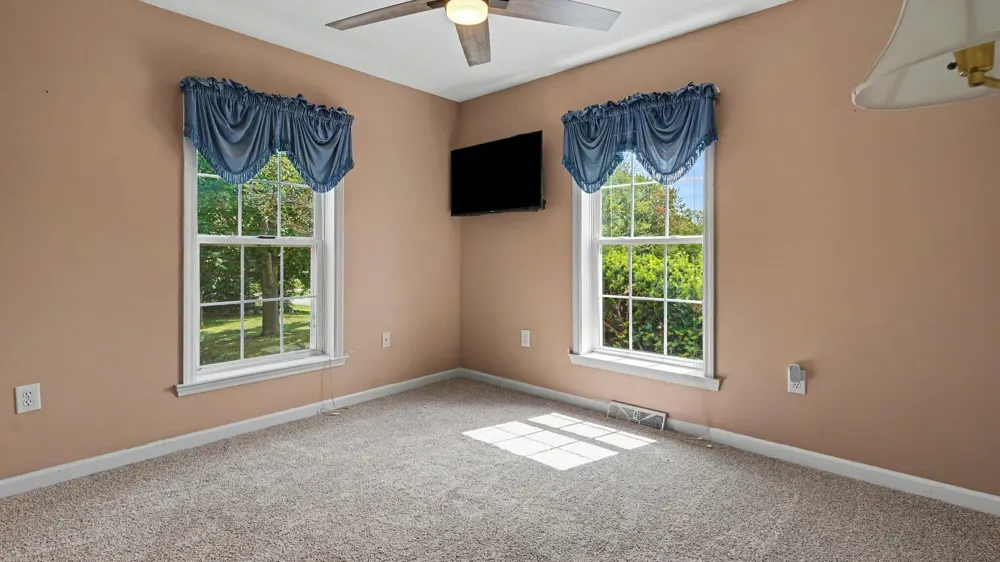 1082 Azalea Drive Jackson, MI 49201