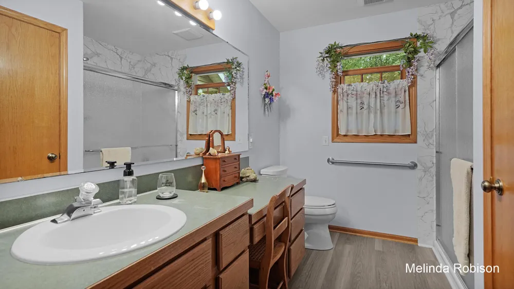 11020 Crawford Lake Trail Cedar Springs, MI 49319