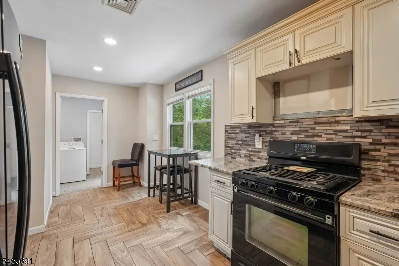 307 Boulevard Dr Wayne, NJ 07470