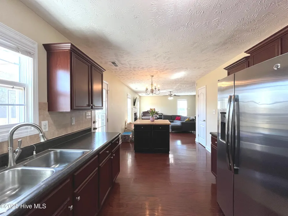 229 Chamberlin Boulevard Raeford, NC 28376