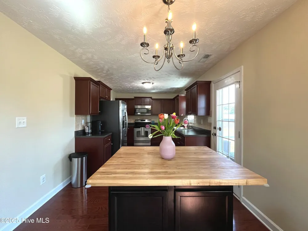 229 Chamberlin Boulevard Raeford, NC 28376