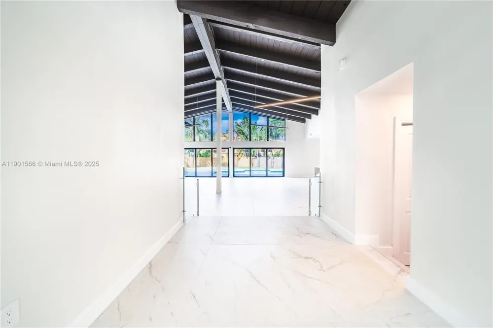 842 W Coco Plum Cir Plantation, FL 33324