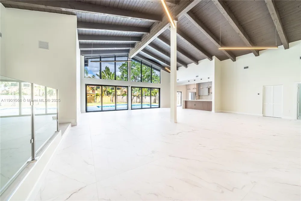 842 W Coco Plum Cir Plantation, FL 33324