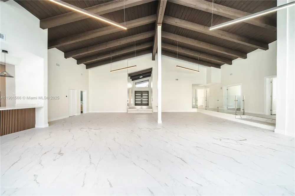 842 W Coco Plum Cir Plantation, FL 33324
