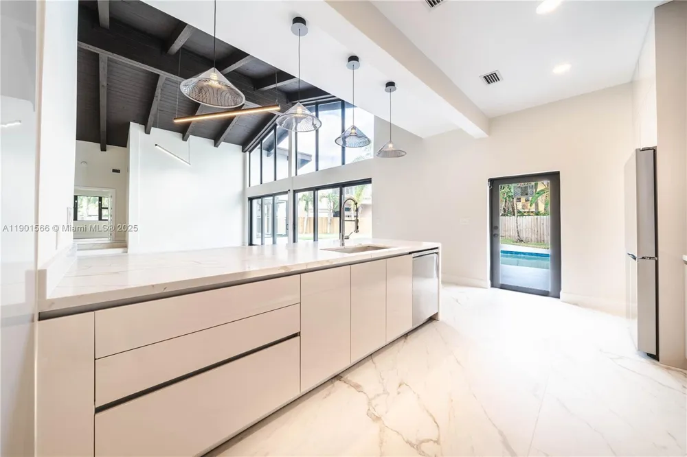 842 W Coco Plum Cir Plantation, FL 33324