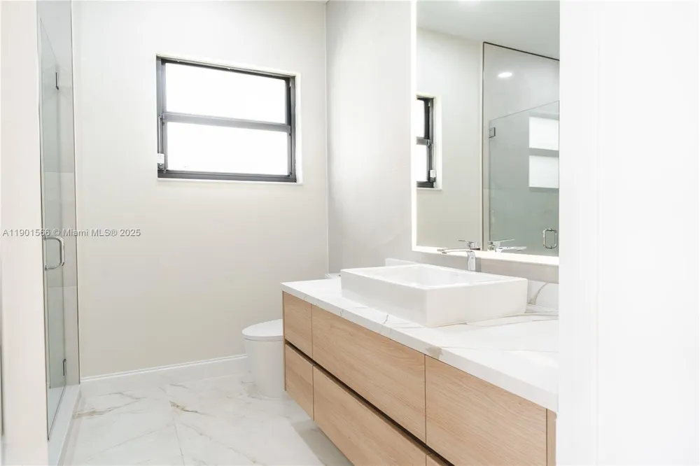 842 W Coco Plum Cir Plantation, FL 33324