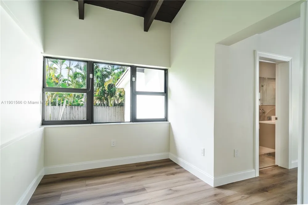 842 W Coco Plum Cir Plantation, FL 33324