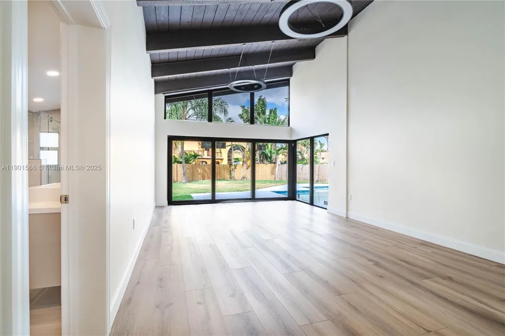 842 W Coco Plum Cir Plantation, FL 33324