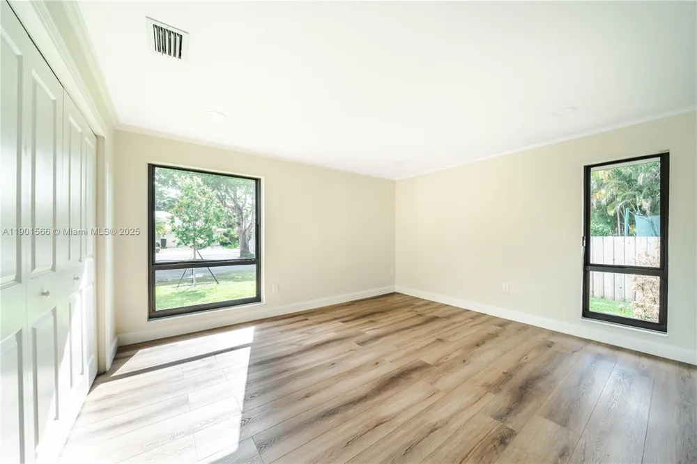 842 W Coco Plum Cir Plantation, FL 33324