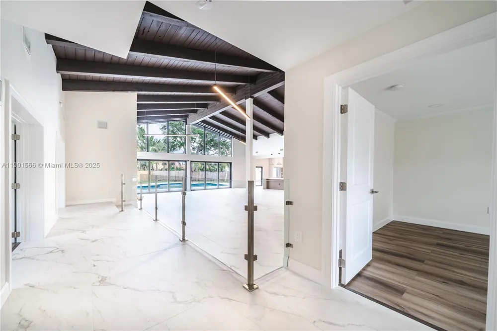 842 W Coco Plum Cir Plantation, FL 33324