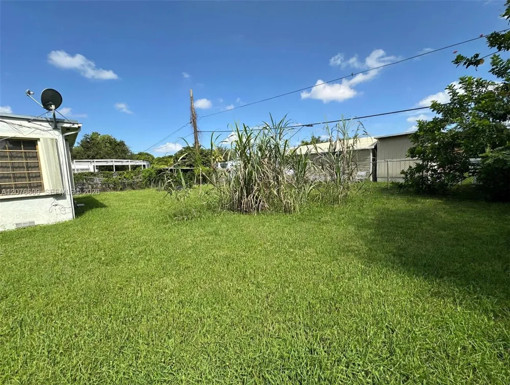 2961 NW 162nd St Miami Gardens, FL 33054