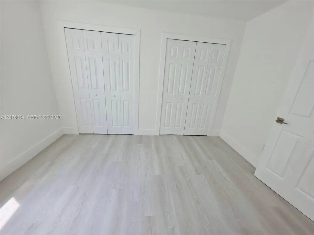 13038 SW 3rd St Miami, FL 33184