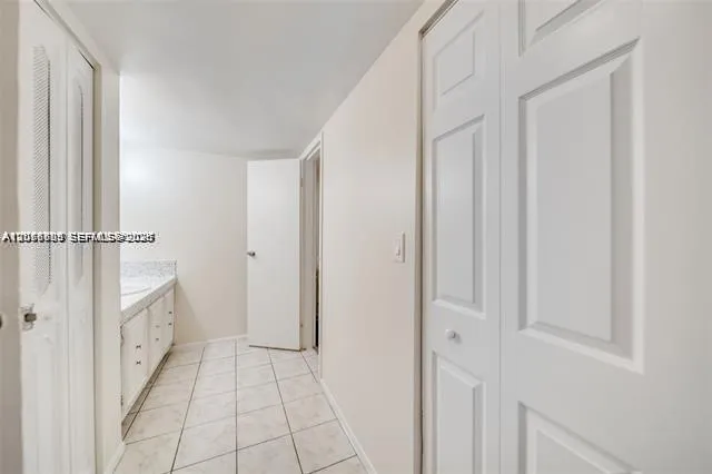 4848 NW 24th Ct #230 Lauderdale Lakes, FL 33313
