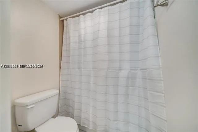 4848 NW 24th Ct #230 Lauderdale Lakes, FL 33313