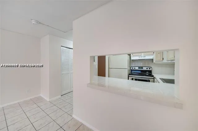 4848 NW 24th Ct #230 Lauderdale Lakes, FL 33313