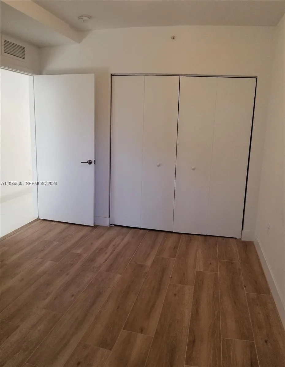 2651 NE 212th Ter #207 Miami, FL 33180