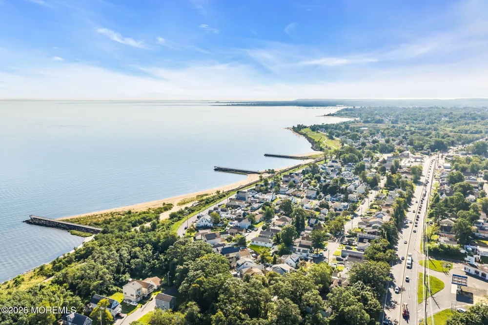 94 Neptune Place Laurence Harbor, NJ 08879