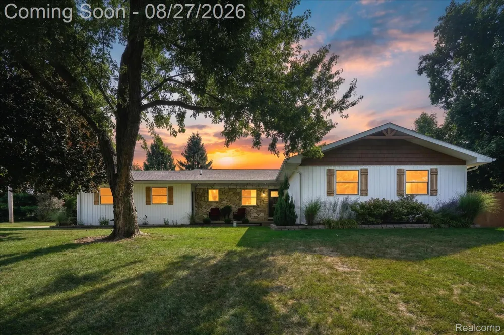 12265 Sharp Road Fenton Charter Township, MI 48451